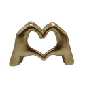 SCULPTURE MAINS COEUR OR