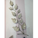 BRANCHE FEUILLES DENTELÉES
