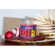 Bougie Haribo Cozy Home en grande jarre, parfum chaleureux et cocooning pour une ambiance douce à la maison.