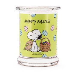 Bougie Peanuts Happy Easter aux notes d’ozone de pomme, orange musquée et jasmin, pour une atmosphère printanière et joyeuse.